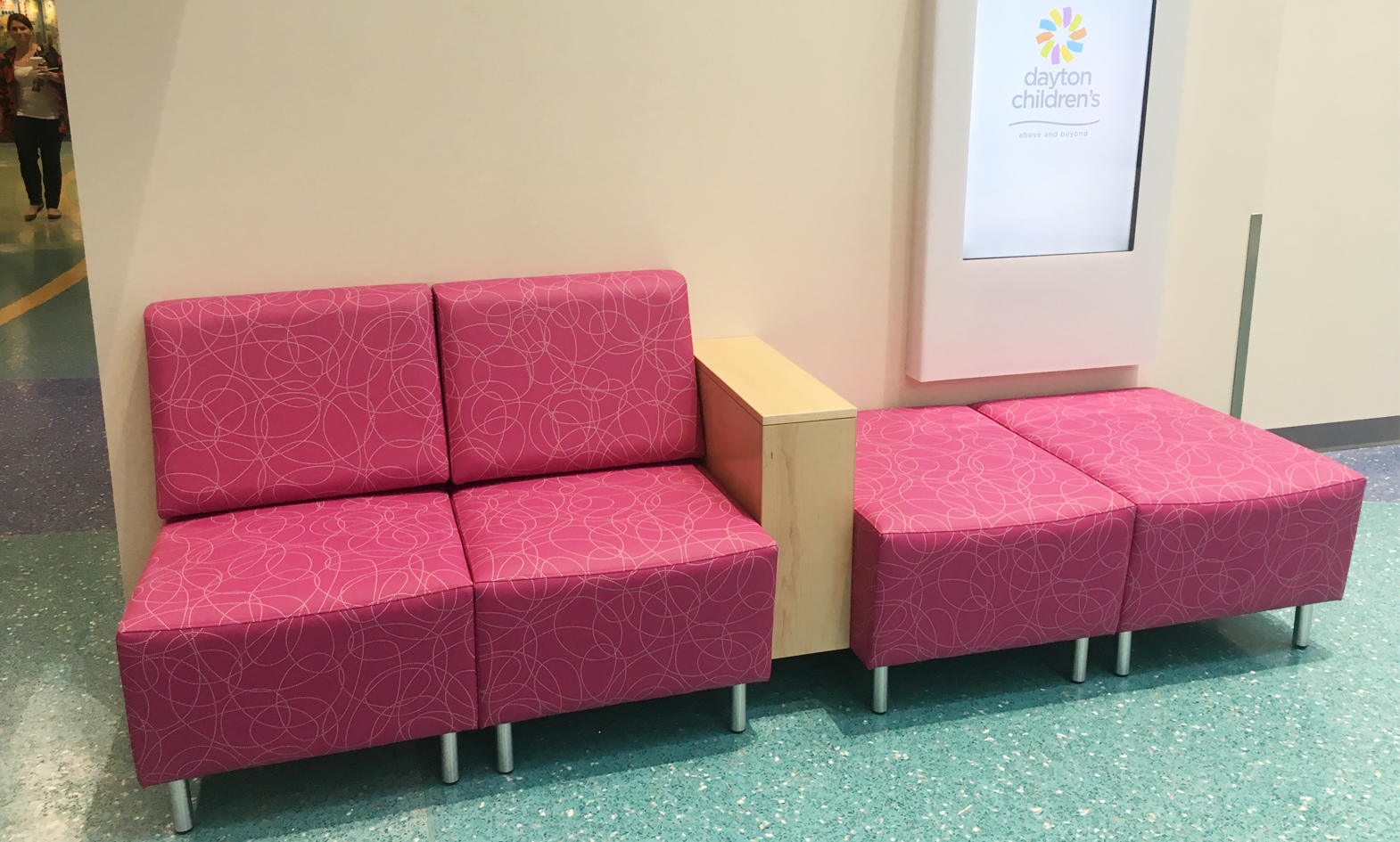 Dayton Children's Hospital Gee Modular Lounge Seating and Gee Lounge Tables