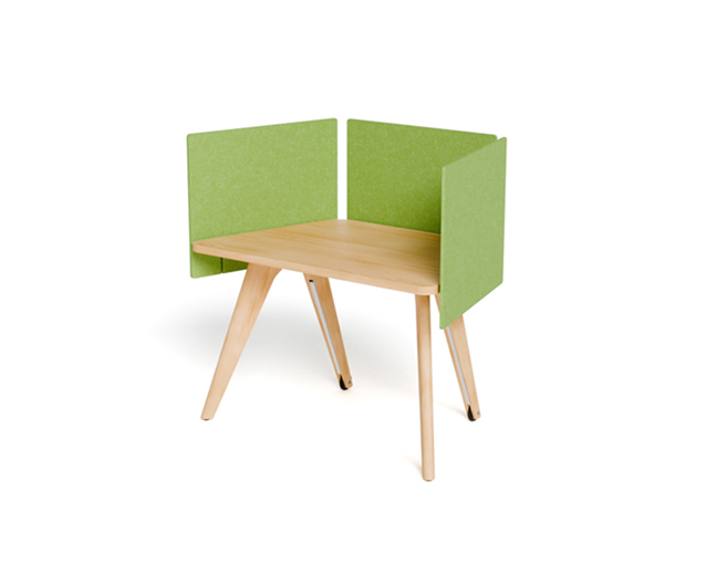 Adapt2 Mobile workstation featuring color PET acoustic panels for focused study