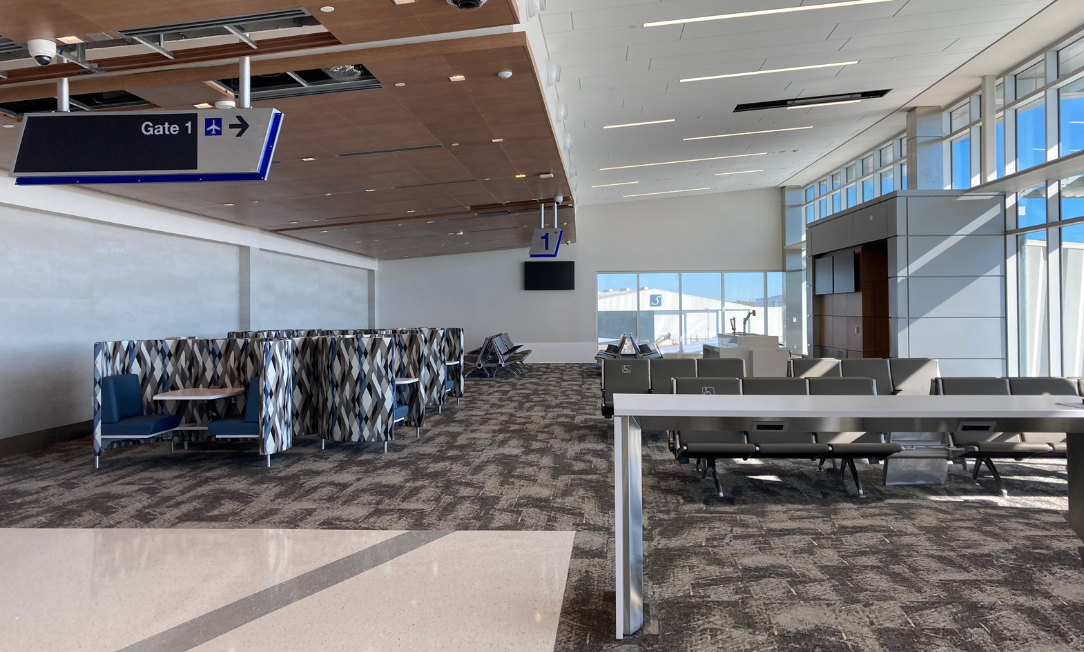 airport terminal charging table and privacy seating
