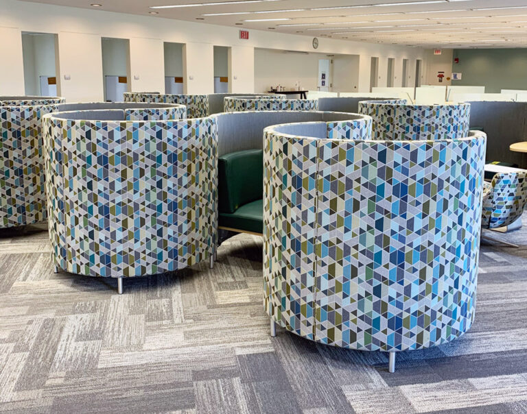 Single Study POD - Carrels for quiet focus in libraries and public spaces