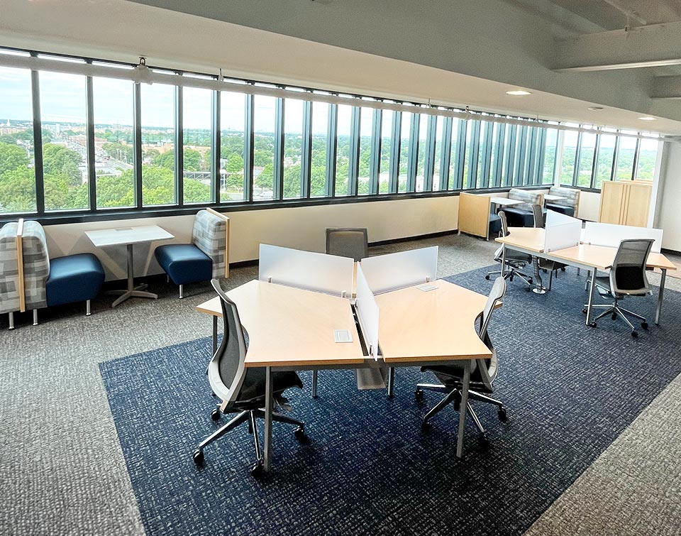 Agati Manifest Workstations and Hampton Seating at Hofstra University Axinn Library