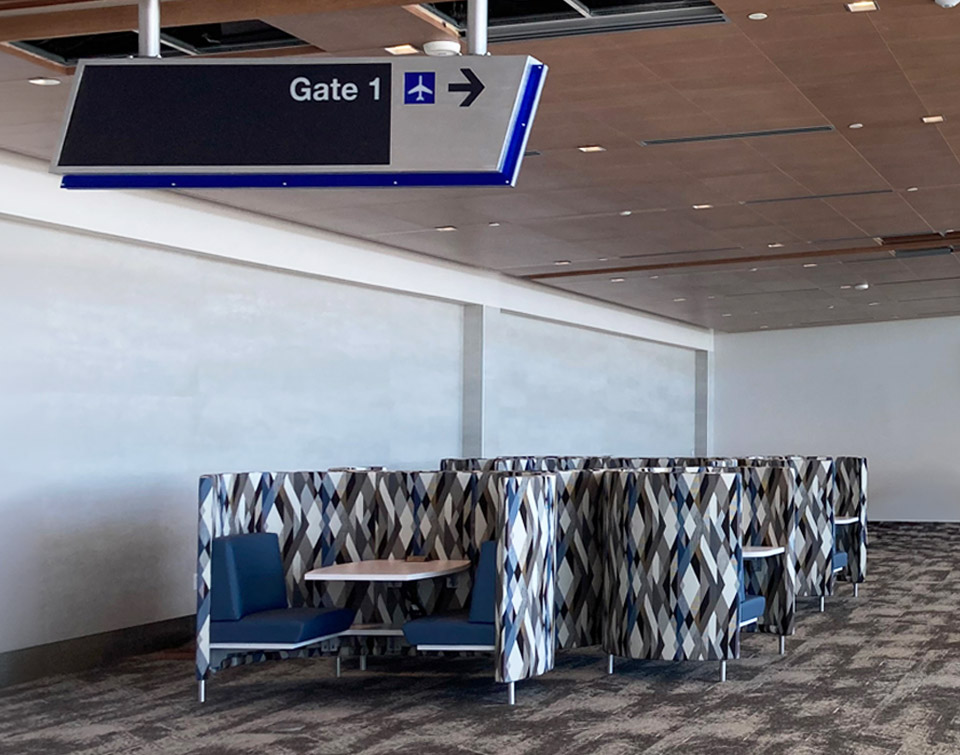 Privacy Pods in airports, the pod duo and pod single. Modern airport seating by Agati